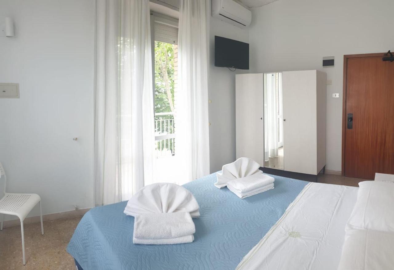 Hotel Alfa Anche In All Inclusive Rimini Exterior foto